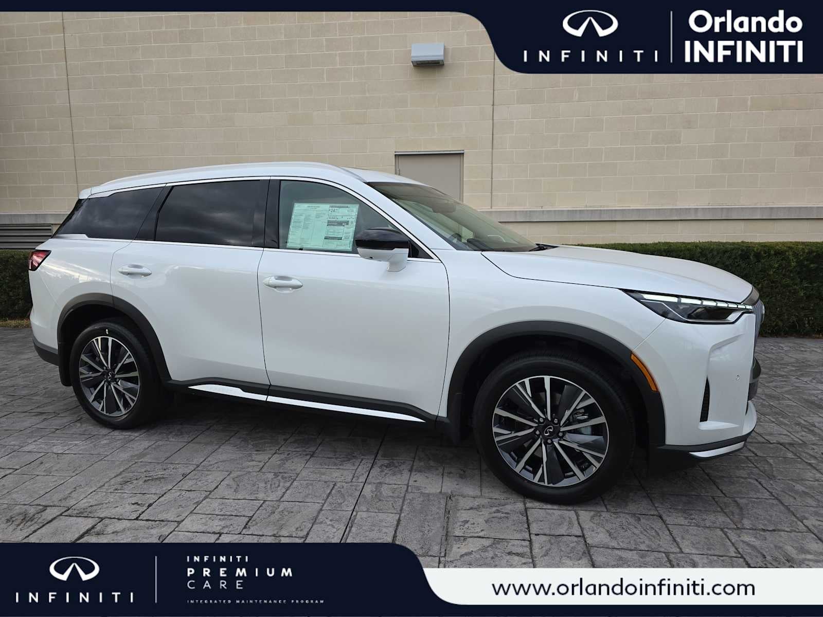 2026 INFINITI QX60 LUXE