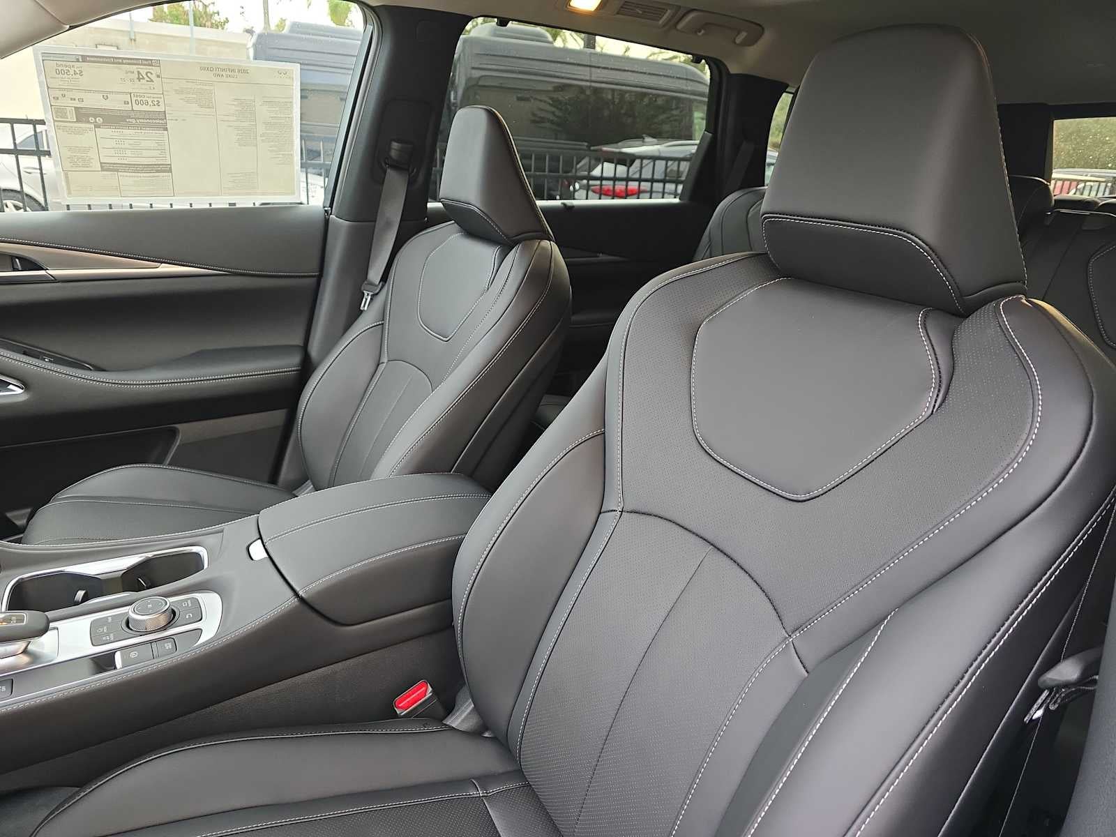 2026 INFINITI QX60 LUXE