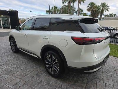 2026 INFINITI QX60 LUXE