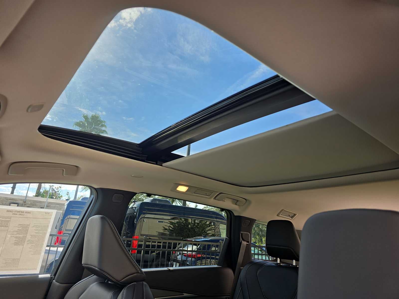 2026 INFINITI QX60 LUXE