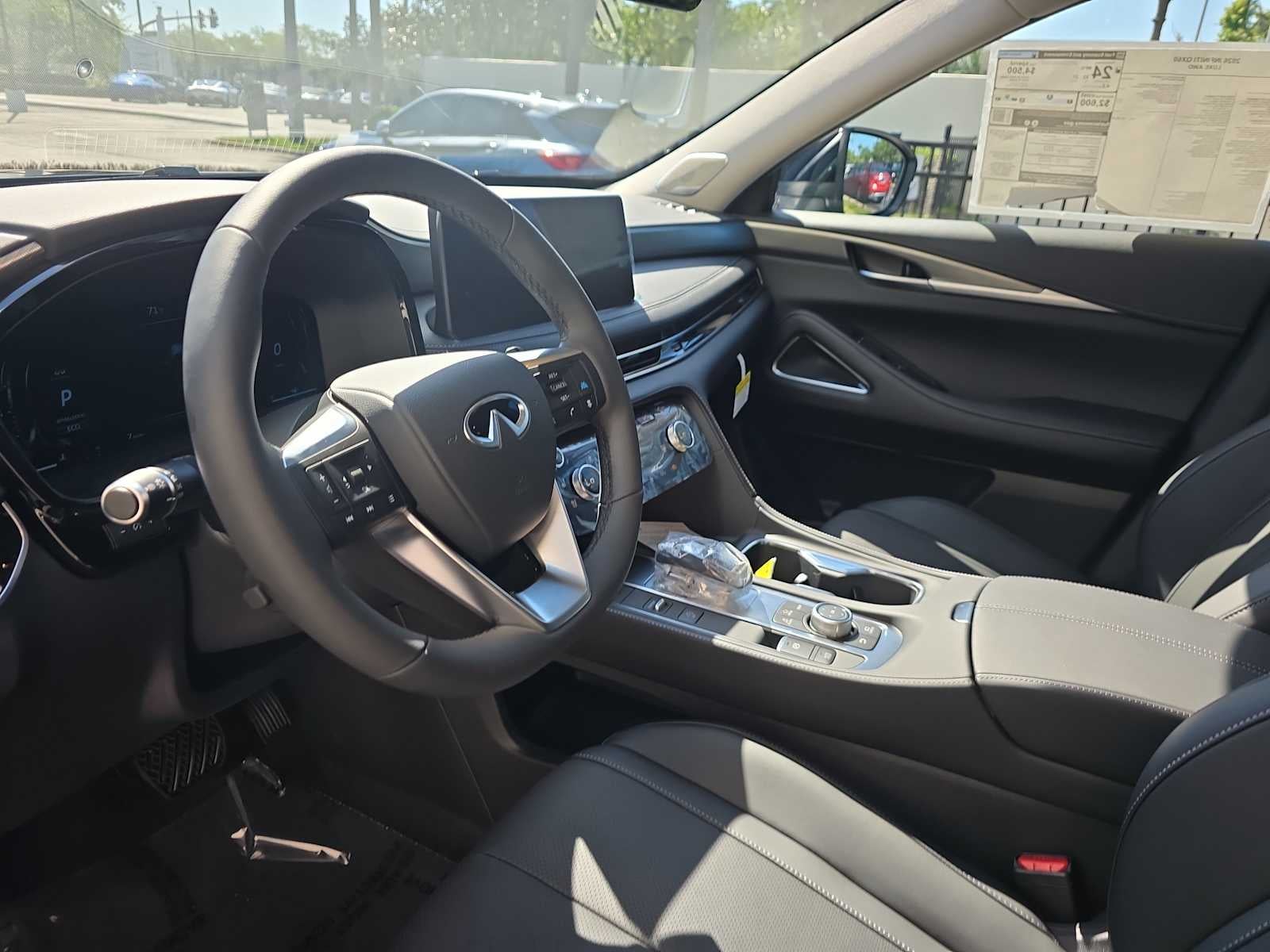 2026 INFINITI QX60 LUXE