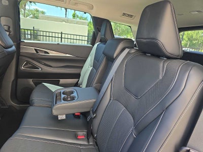 2026 INFINITI QX60 LUXE