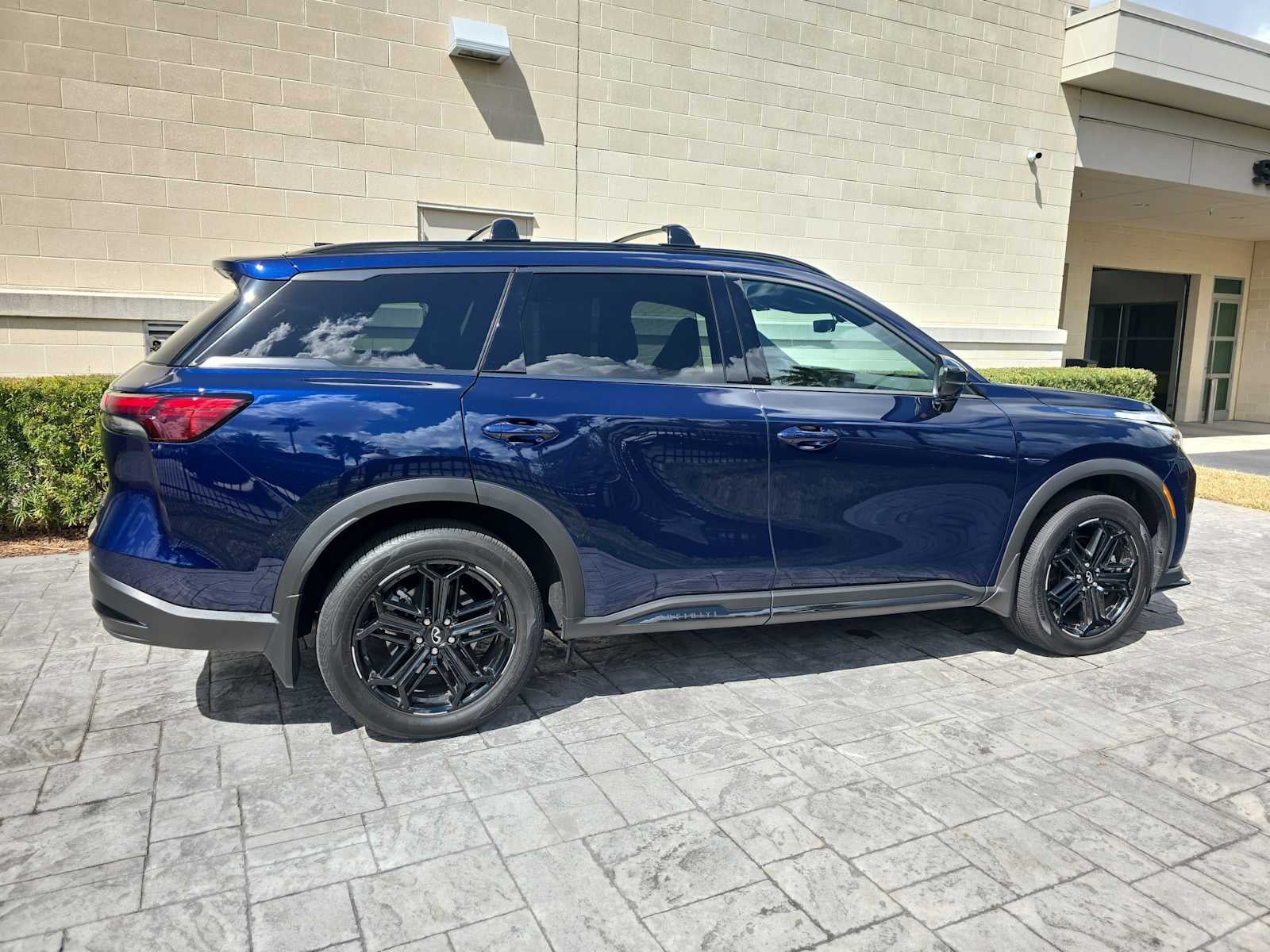 2026 INFINITI QX60 SPORT