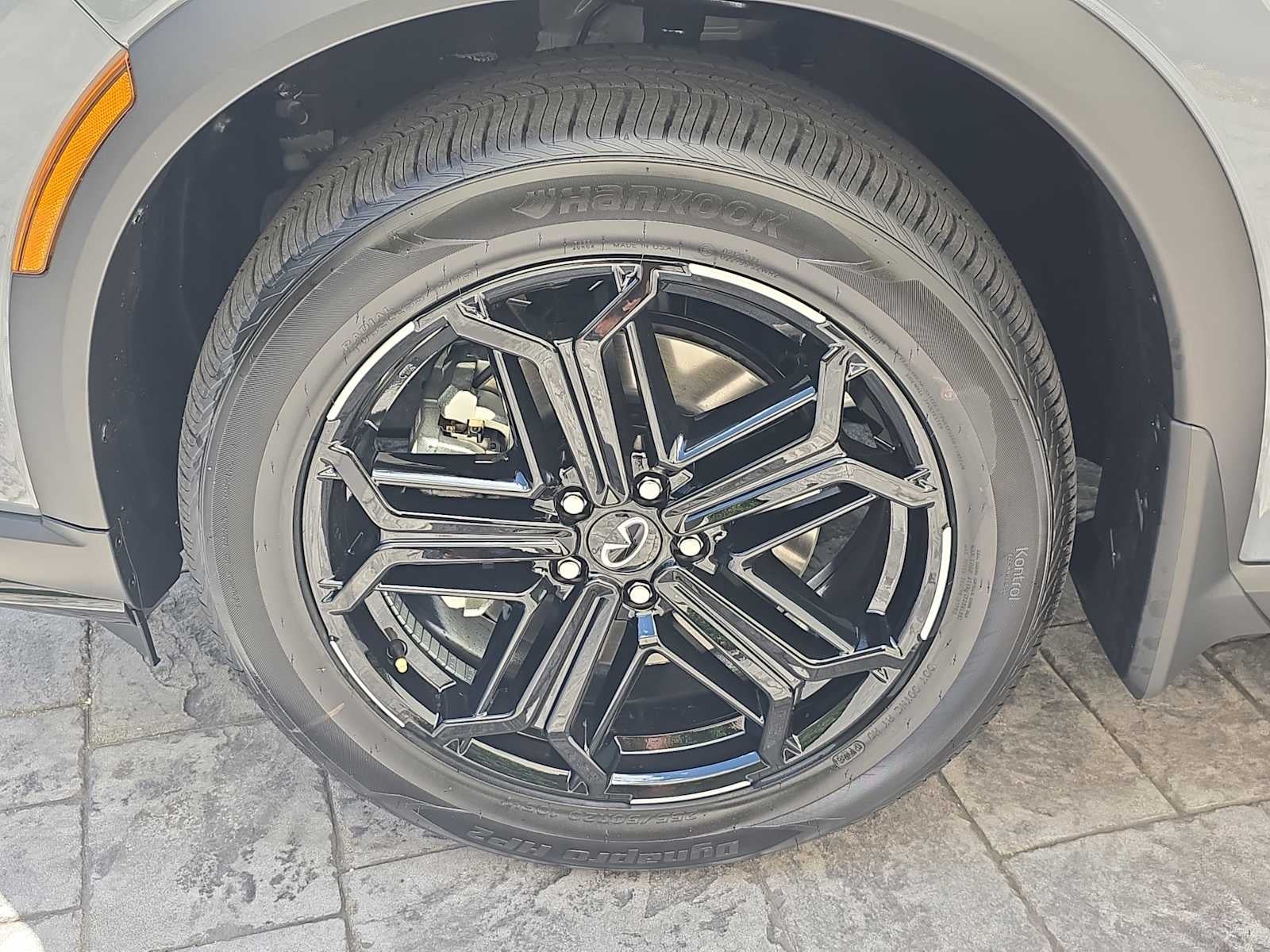 2026 INFINITI QX60 SPORT