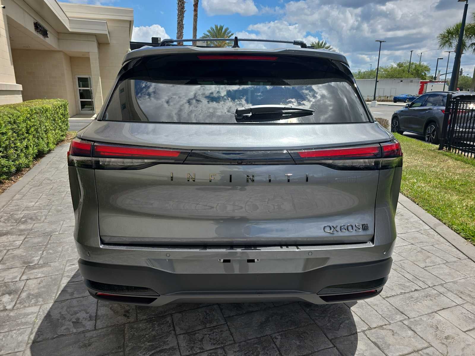 2026 INFINITI QX60 SPORT