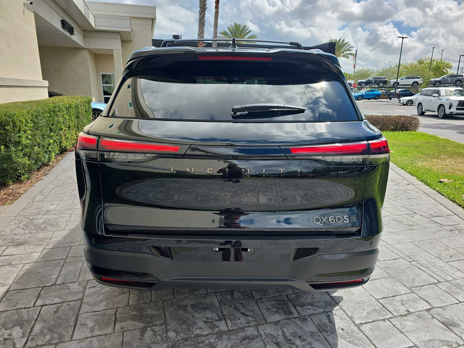 2026 INFINITI QX60 SPORT