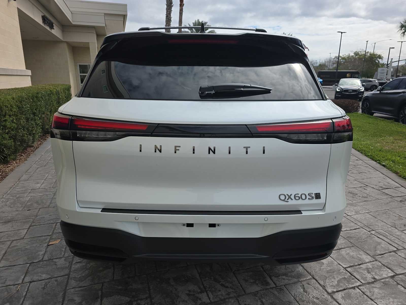 2026 INFINITI QX60 SPORT