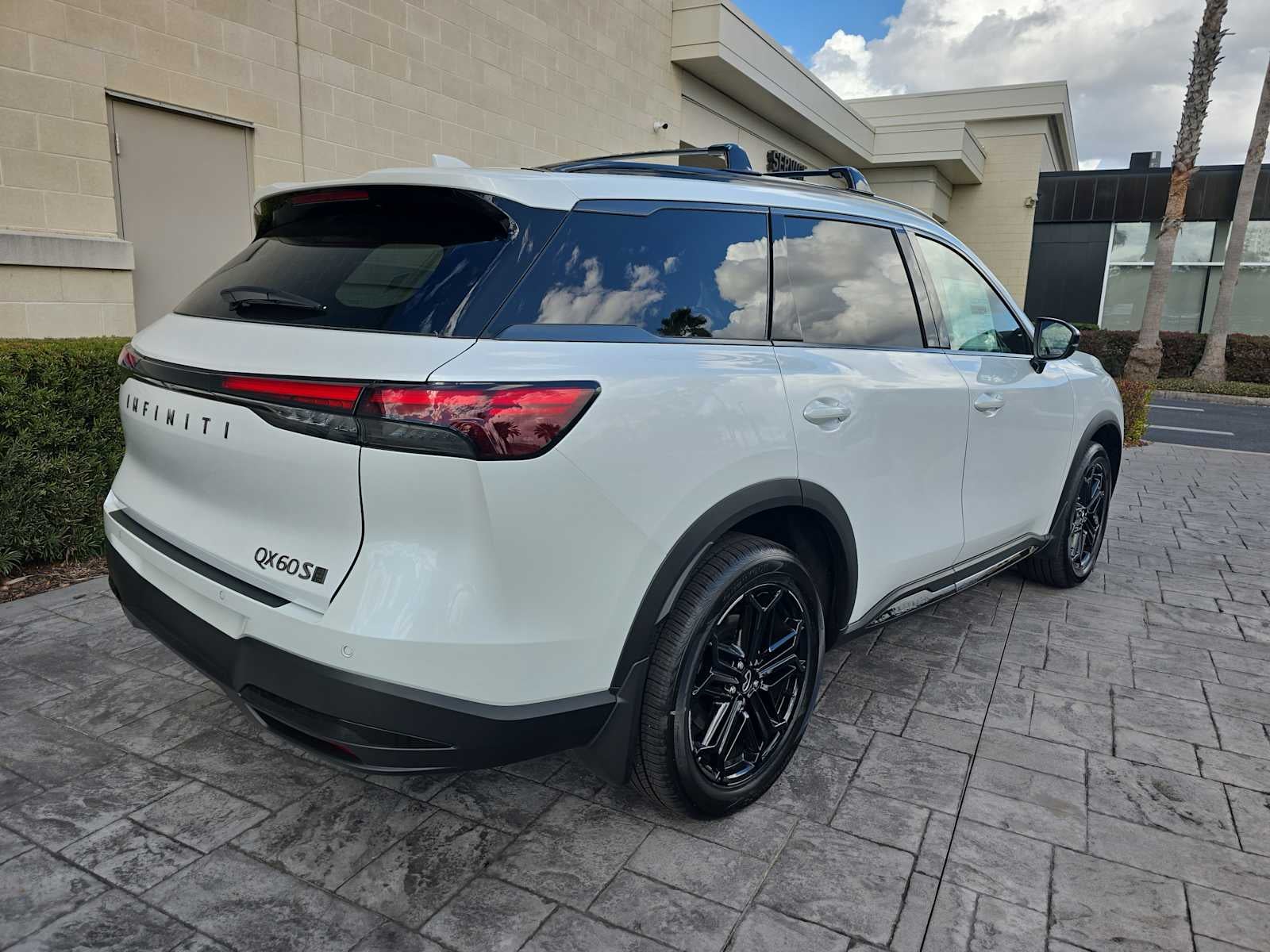 2026 INFINITI QX60 SPORT