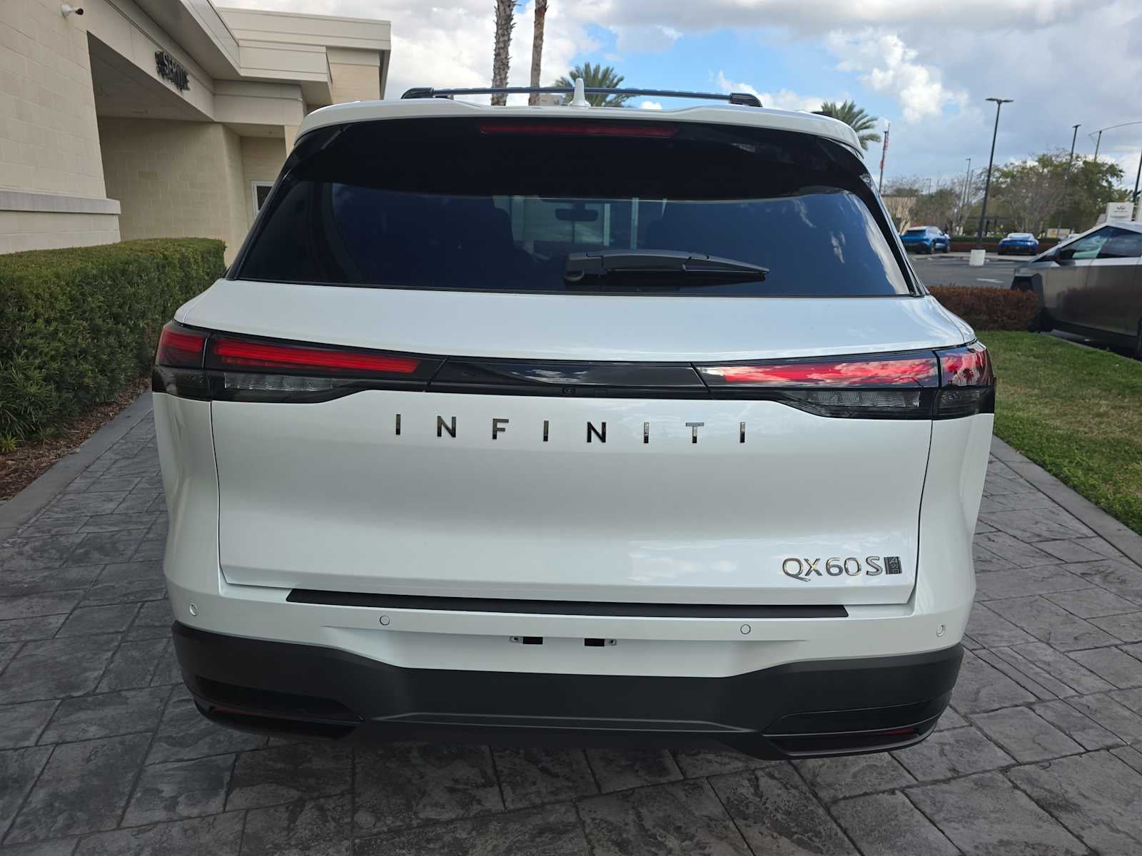 2026 INFINITI QX60 SPORT