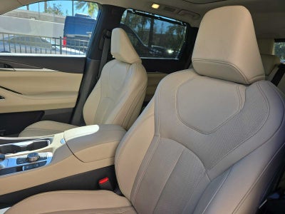 2025 INFINITI QX60 SENSORY