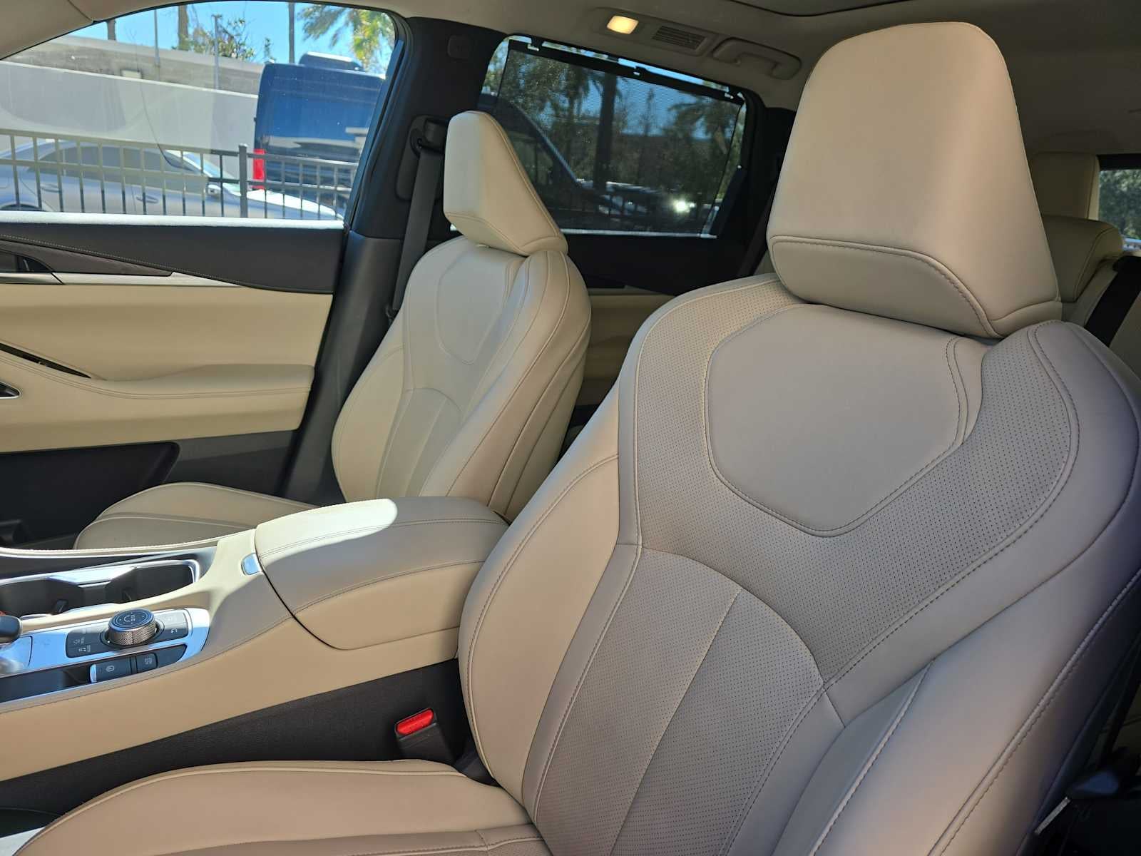 2025 INFINITI QX60 SENSORY