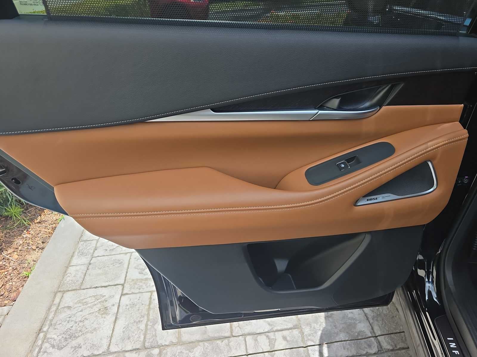 2025 INFINITI QX60 SENSORY