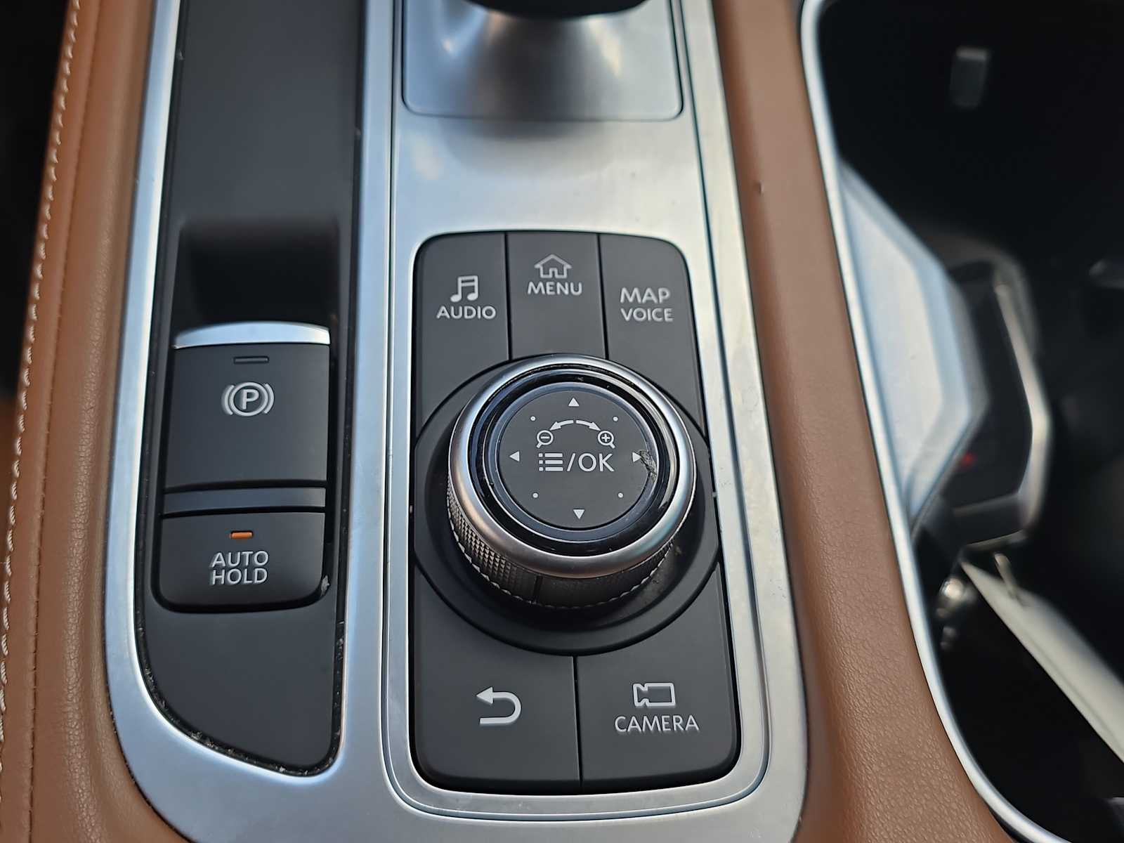 2025 INFINITI QX60 SENSORY