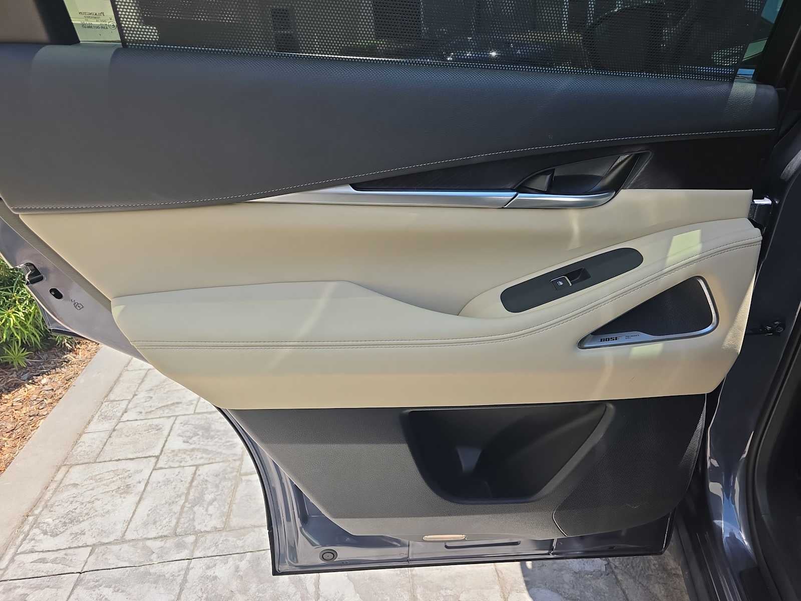 2025 INFINITI QX60 SENSORY
