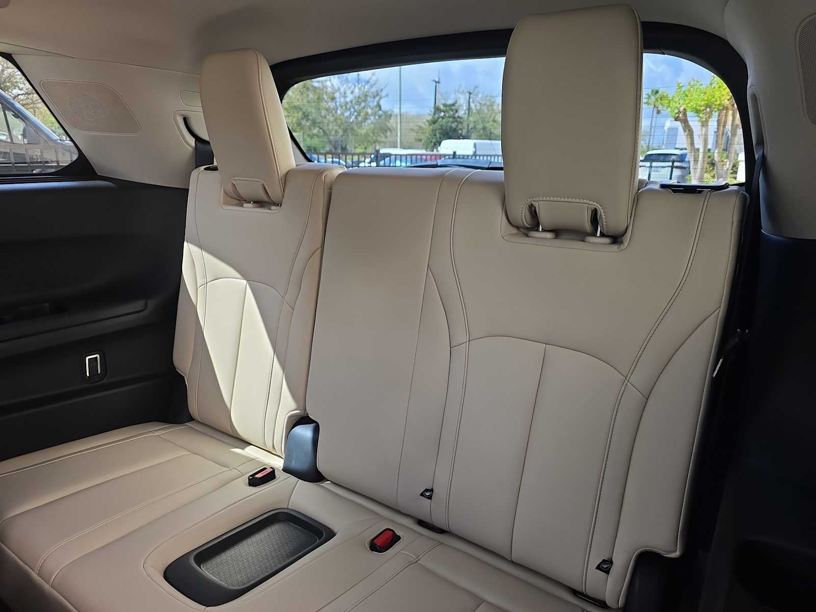 2025 INFINITI QX60 SENSORY