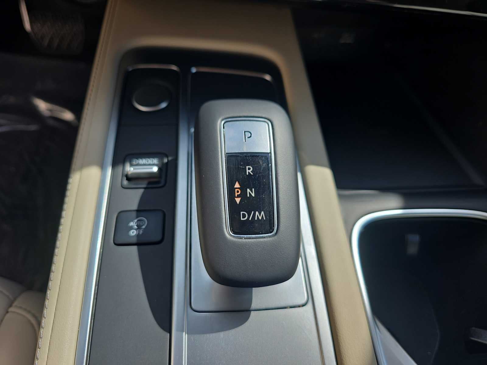 2025 INFINITI QX60 SENSORY