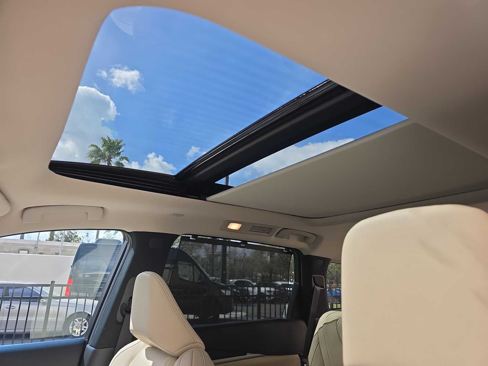 2025 INFINITI QX60 SENSORY