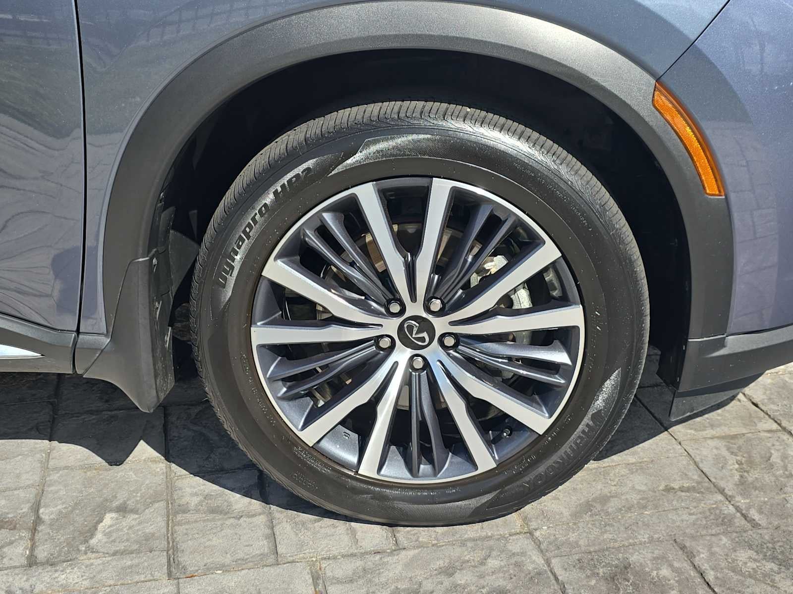 2025 INFINITI QX60 SENSORY