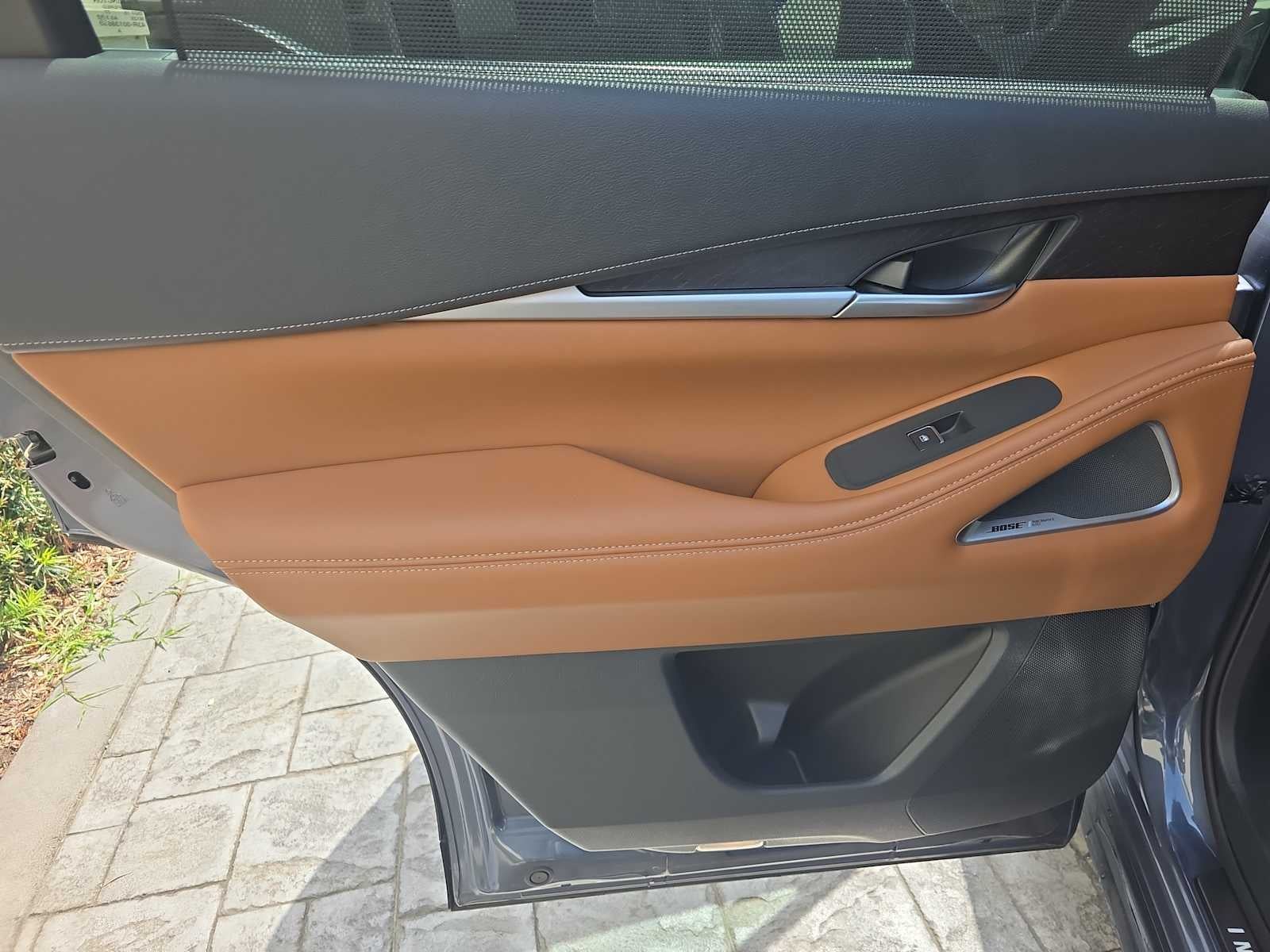 2025 INFINITI QX60 SENSORY