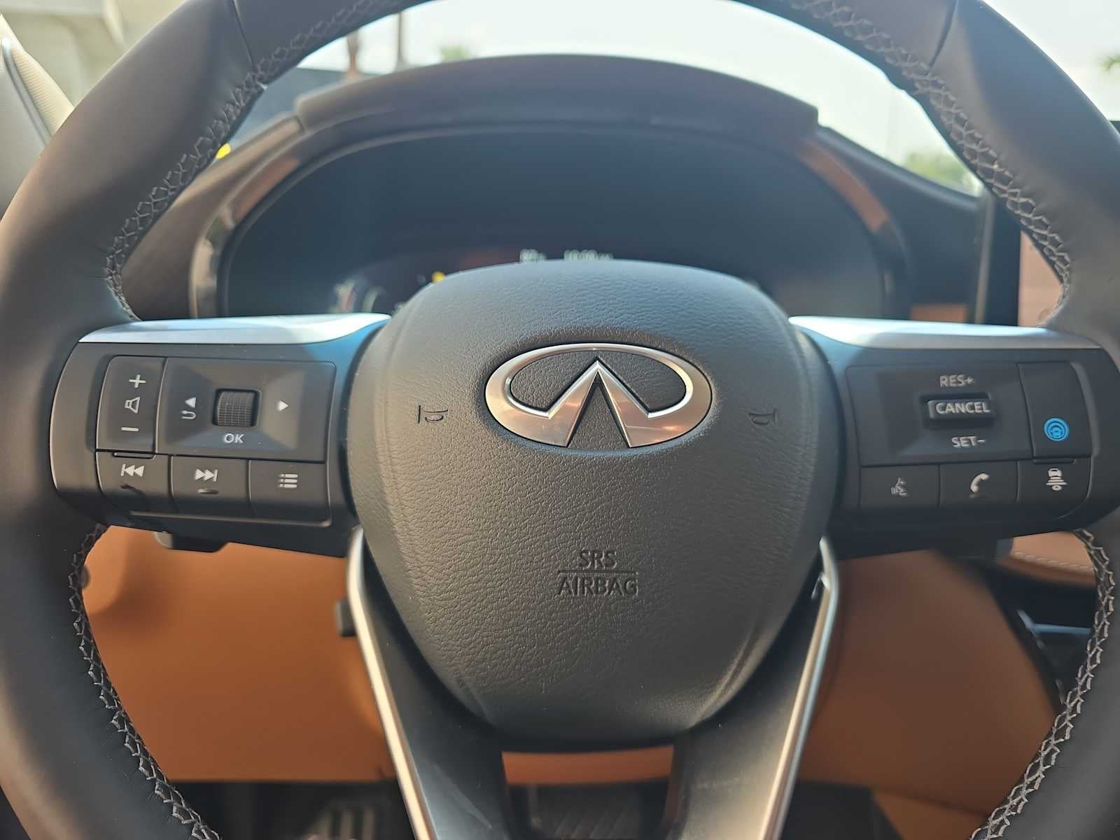 2025 INFINITI QX60 SENSORY