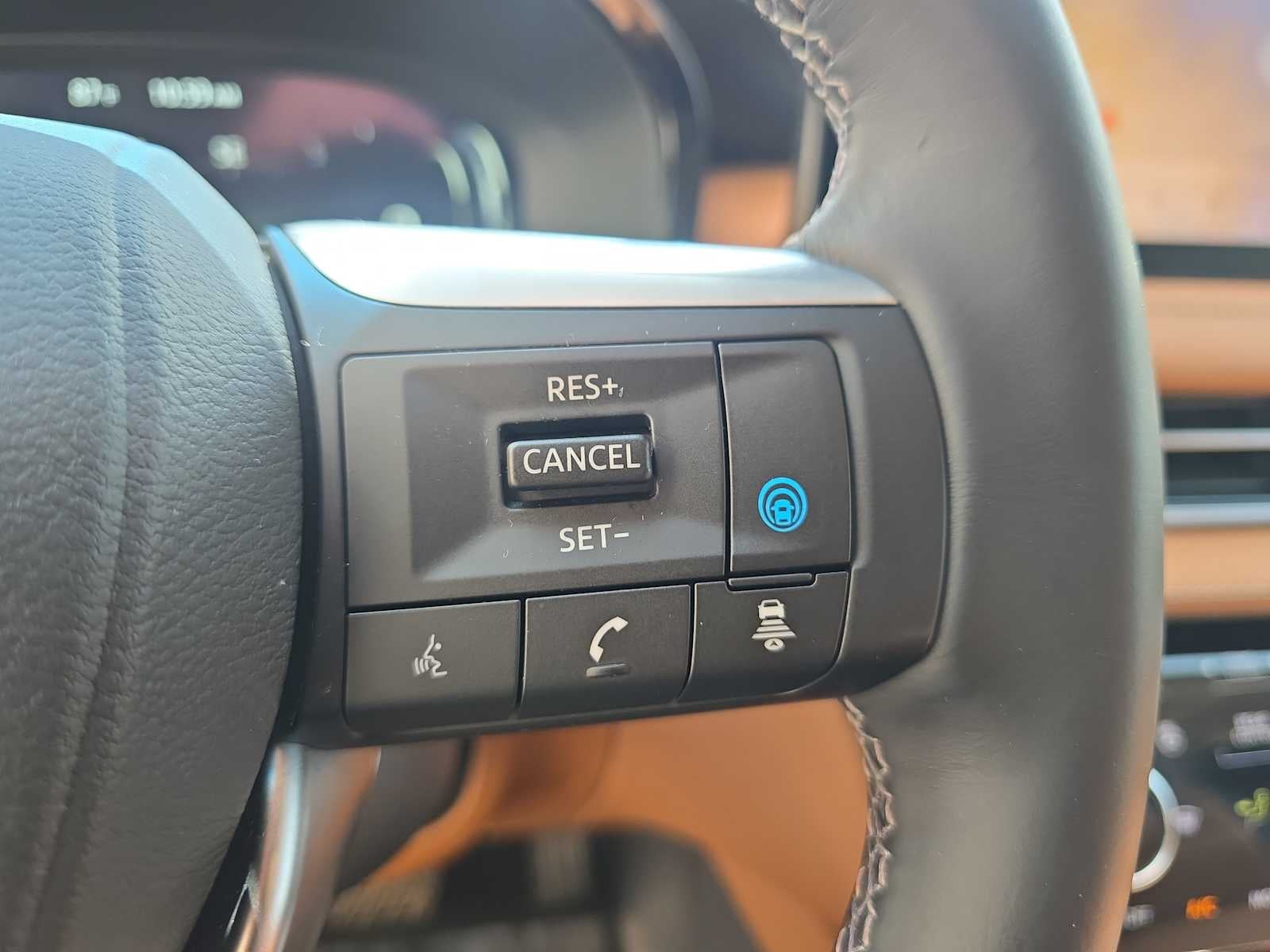 2025 INFINITI QX60 SENSORY