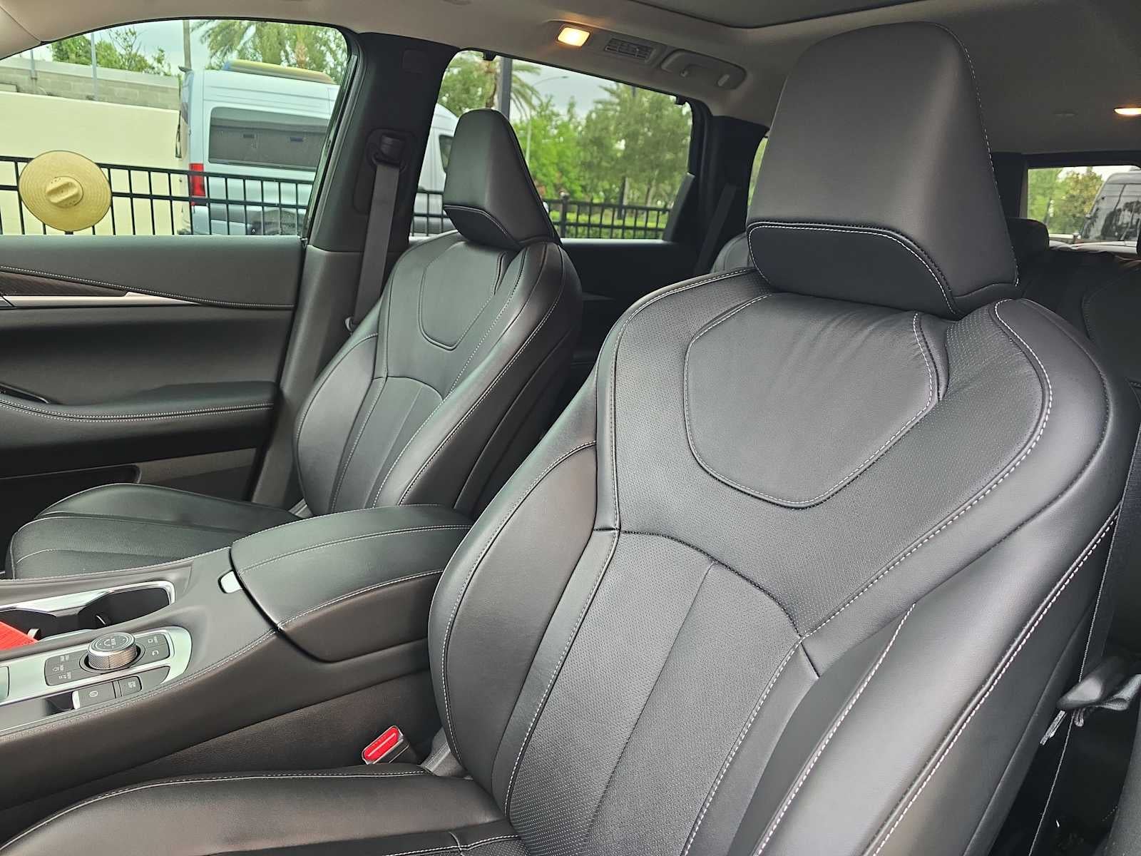 2025 INFINITI QX60 SENSORY