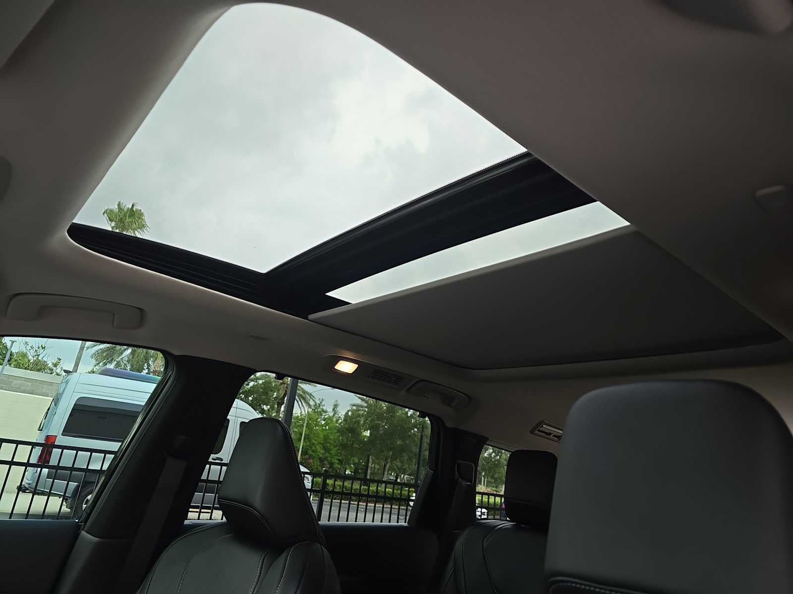 2025 INFINITI QX60 SENSORY