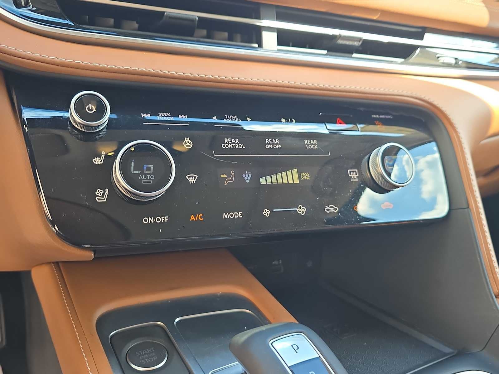 2025 INFINITI QX60 SENSORY