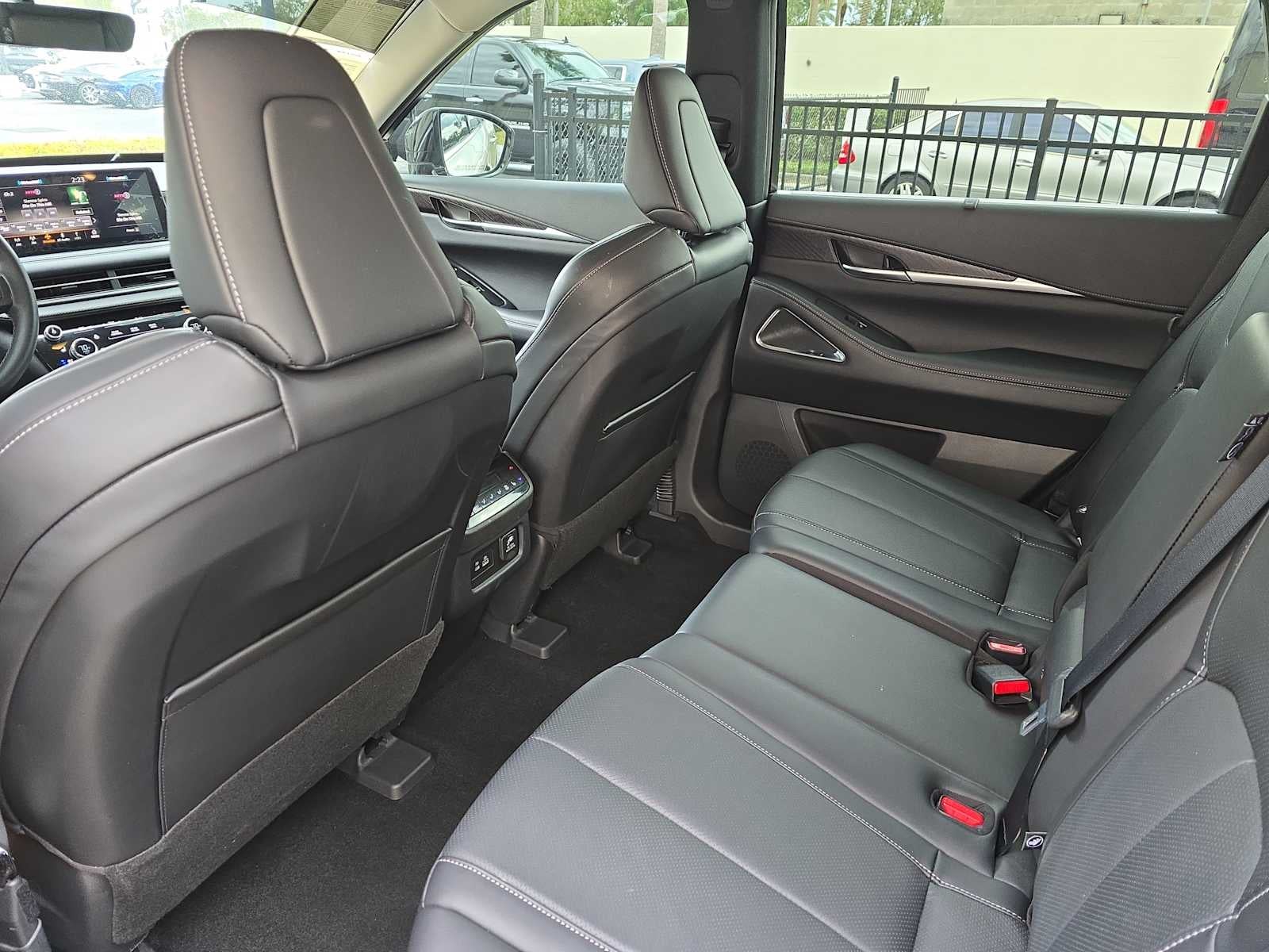 2025 INFINITI QX60 SENSORY