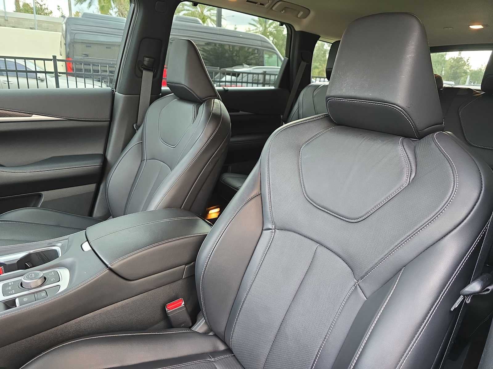 2025 INFINITI QX60 SENSORY