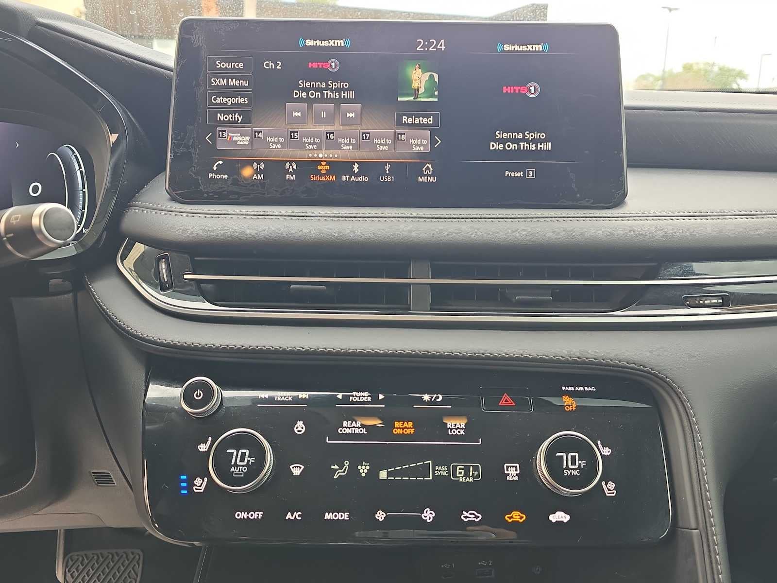 2025 INFINITI QX60 SENSORY