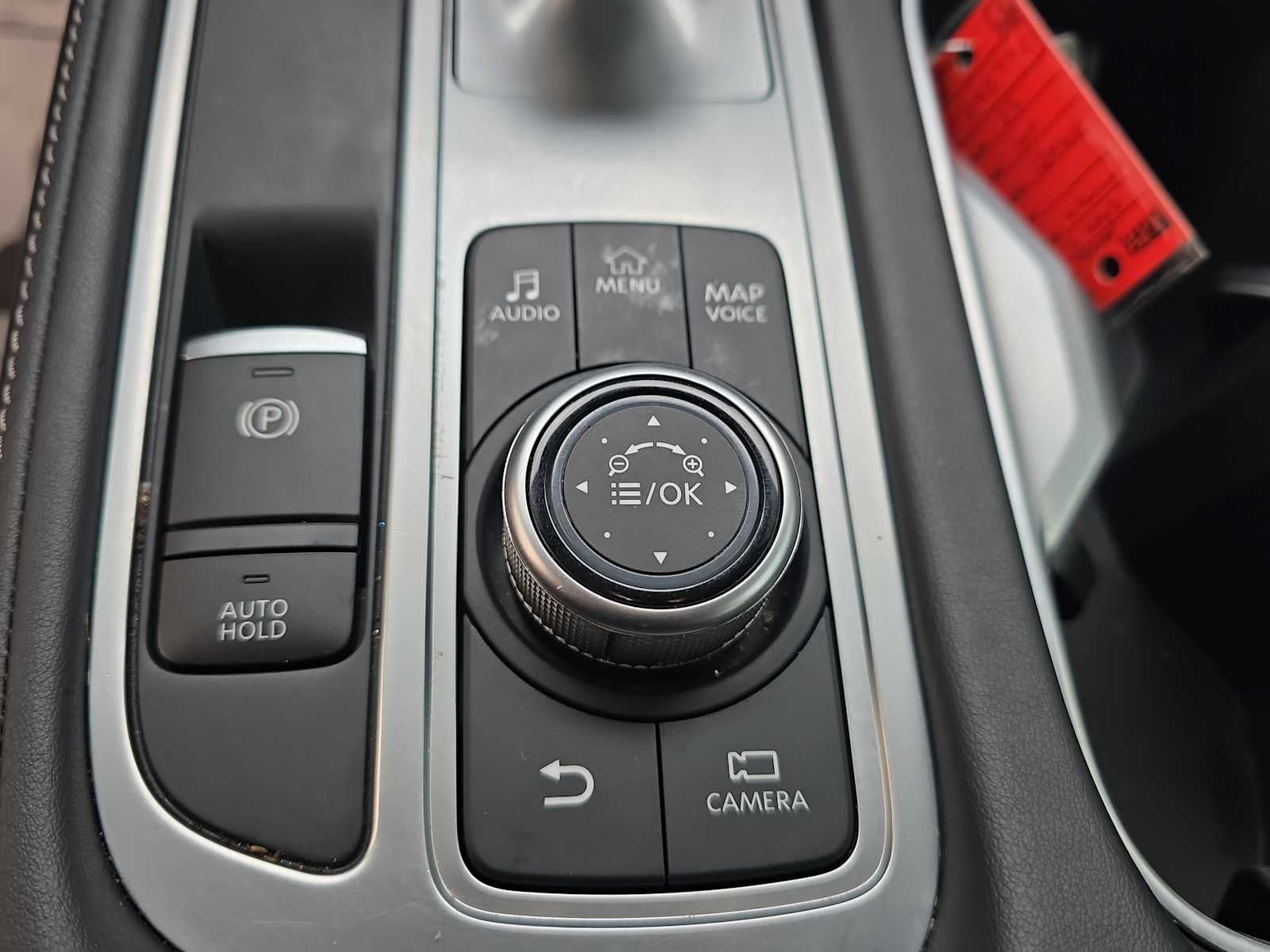 2025 INFINITI QX60 SENSORY