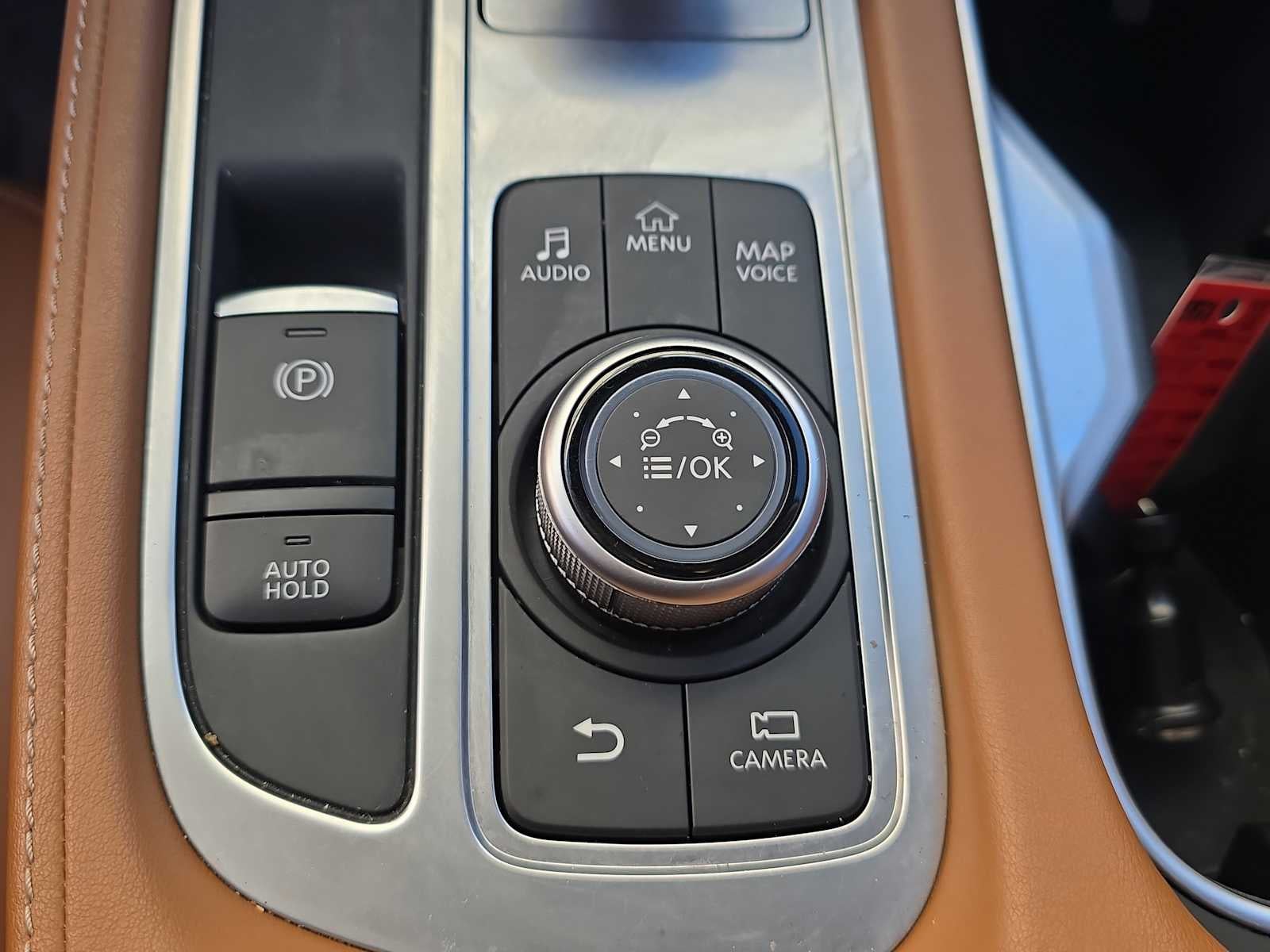 2025 INFINITI QX60 SENSORY