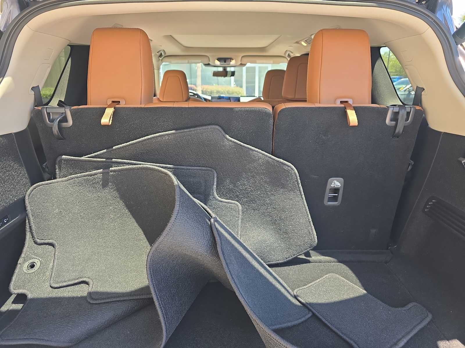 2025 INFINITI QX60 SENSORY