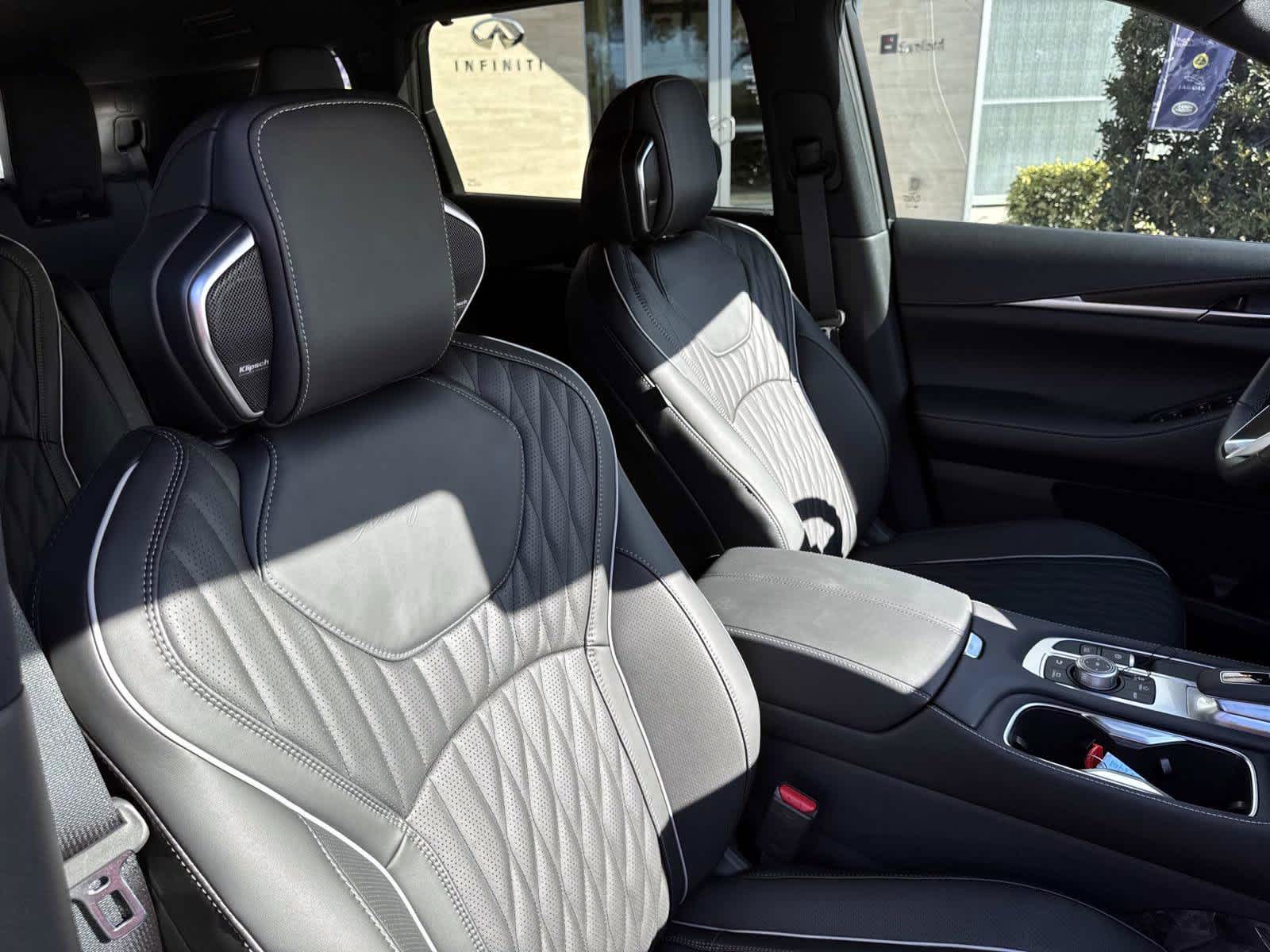 2026 INFINITI QX60 AUTOGRAPH - Photo 16