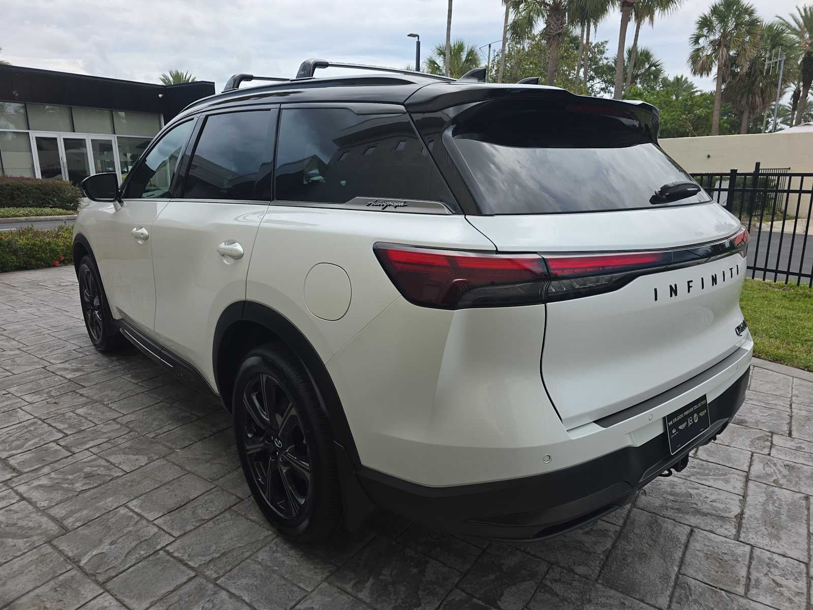 2027 INFINITI QX60 AUTOGRAPH