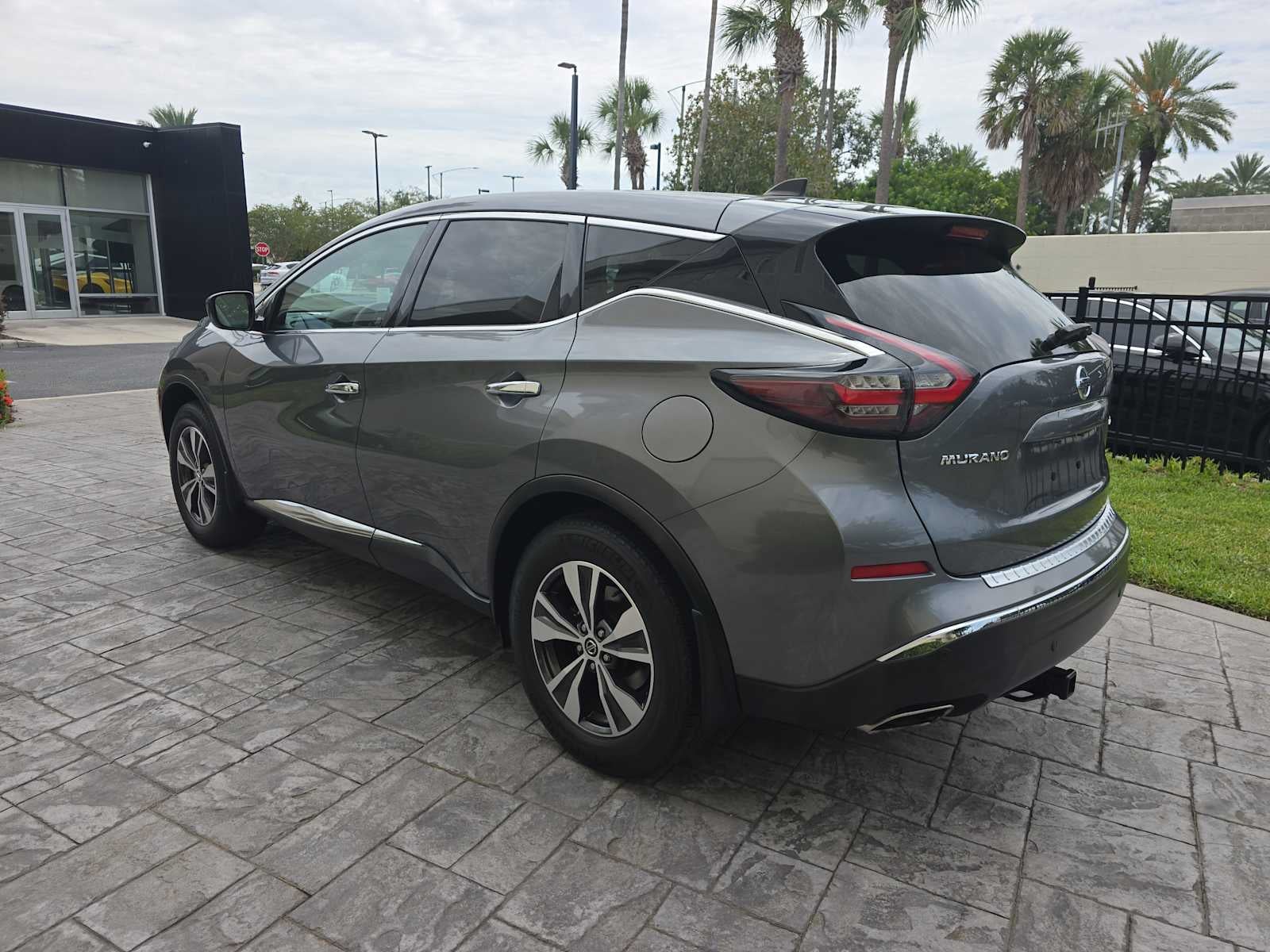 2022 Nissan Murano S