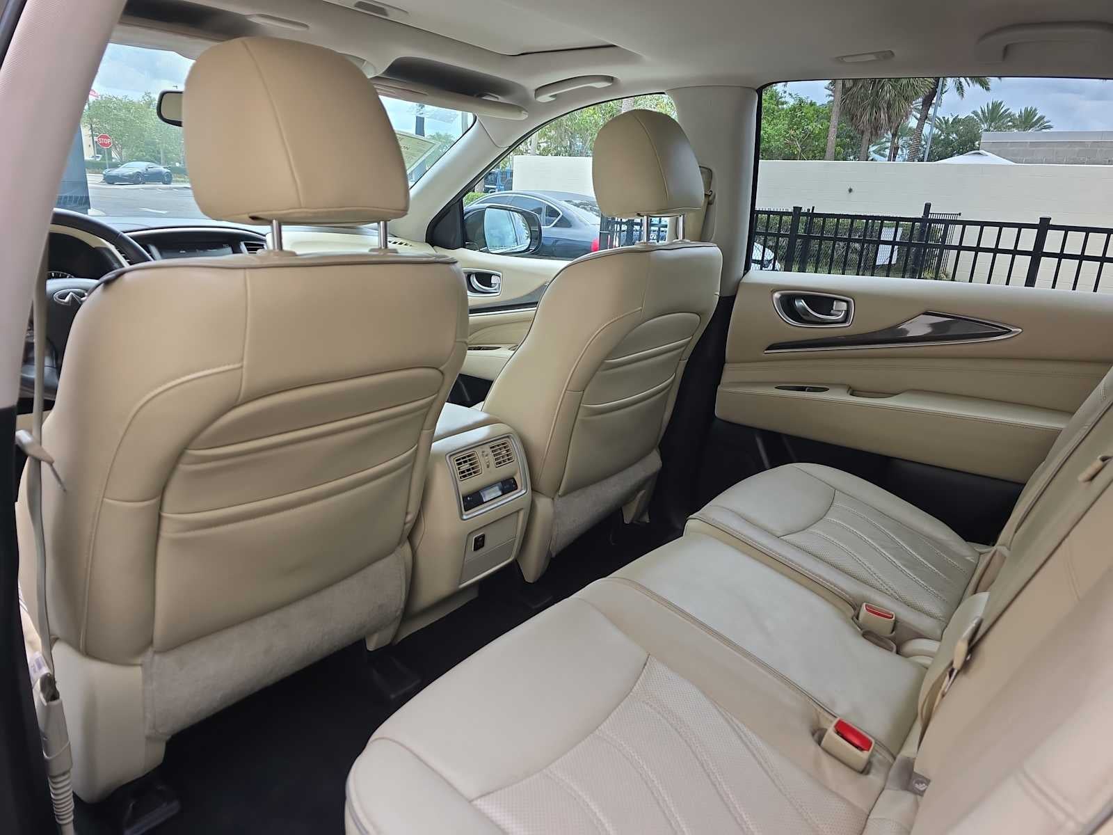 2017 INFINITI QX60 AWD
