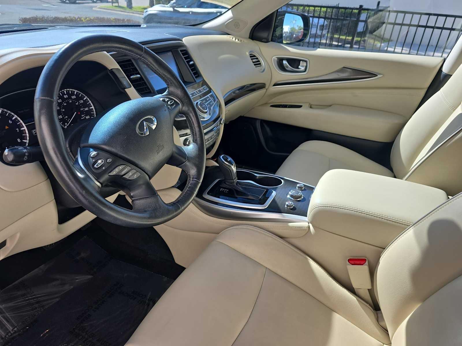 2020 INFINITI QX60 LUXE