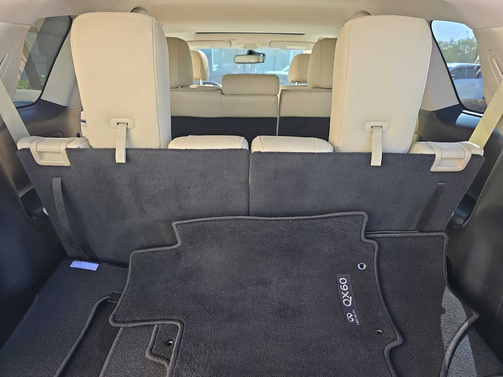 2020 INFINITI QX60 LUXE