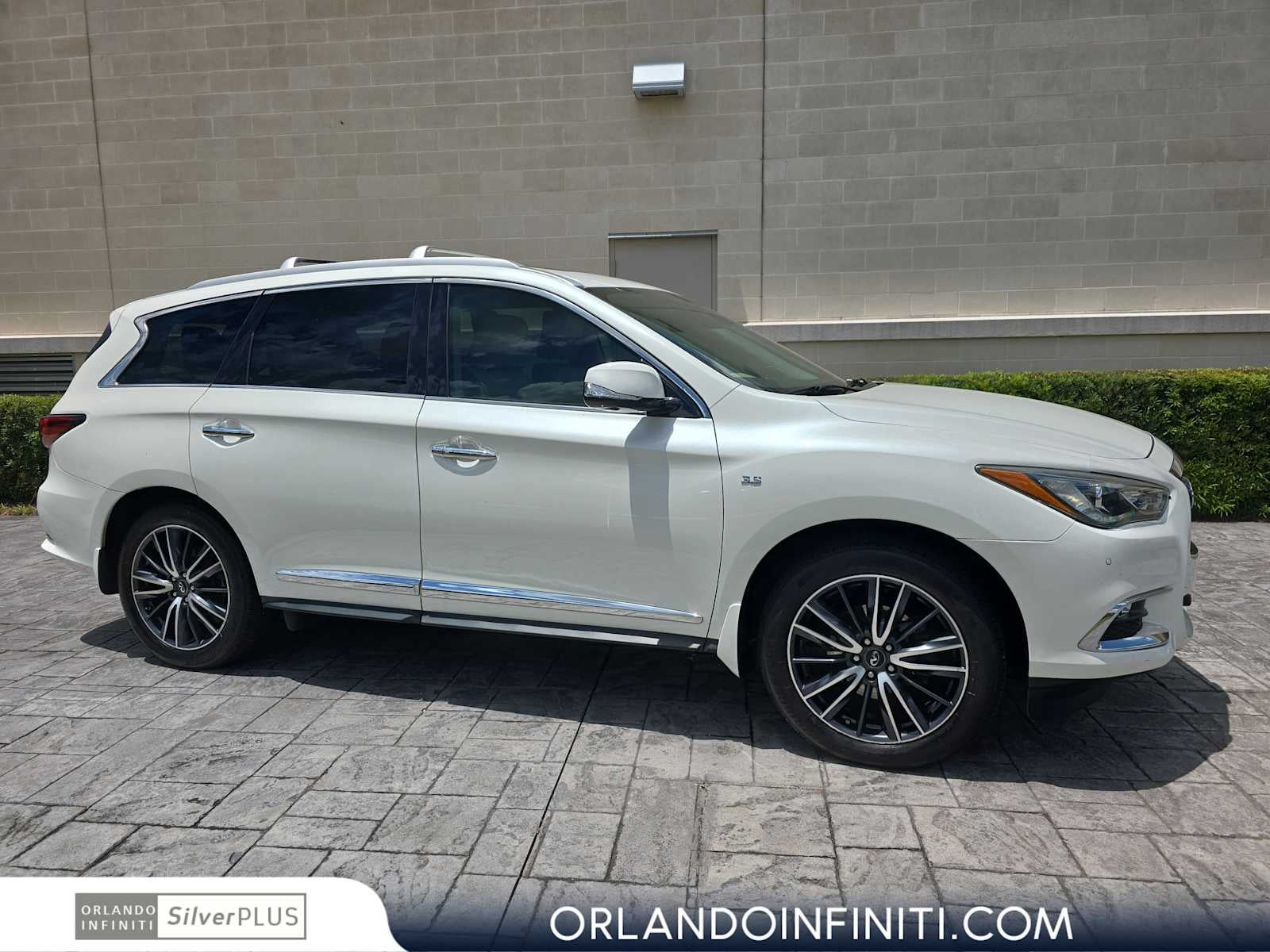 2019 INFINITI QX60