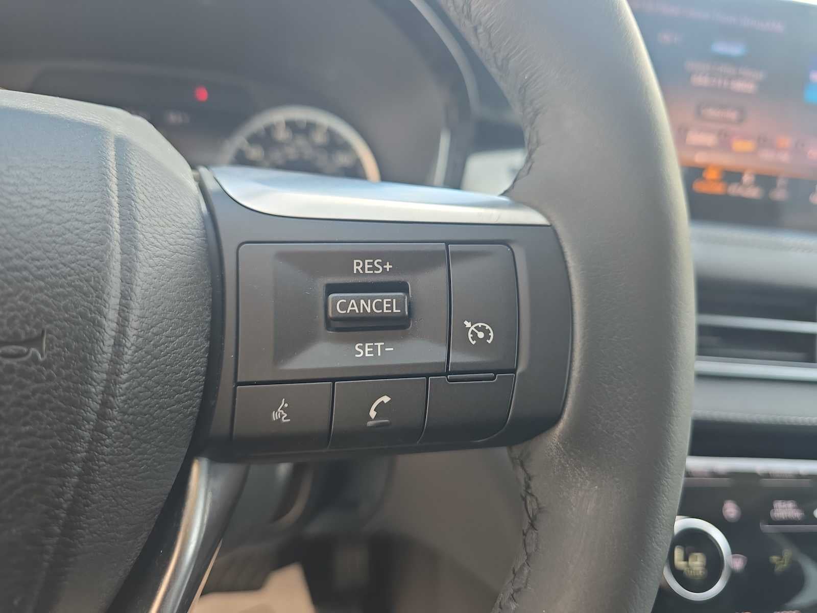 2023 INFINITI QX60 PURE