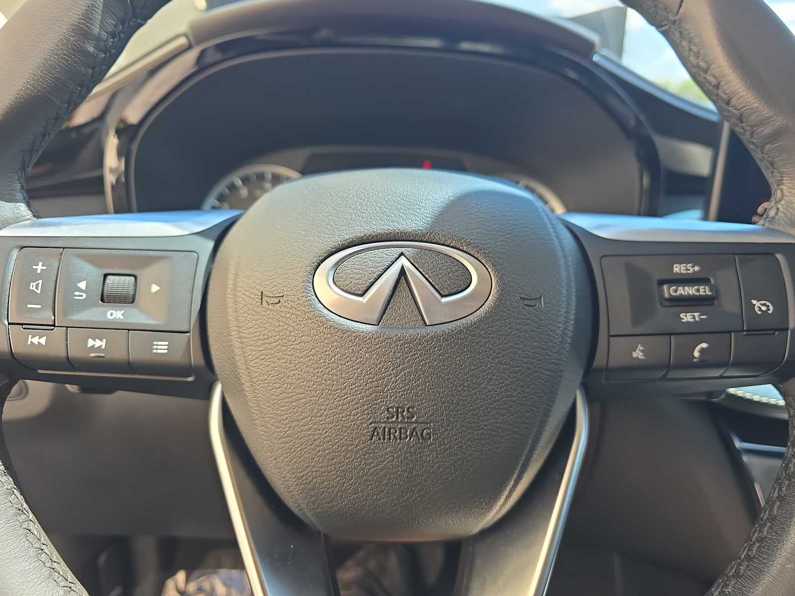 2024 INFINITI QX60 PURE