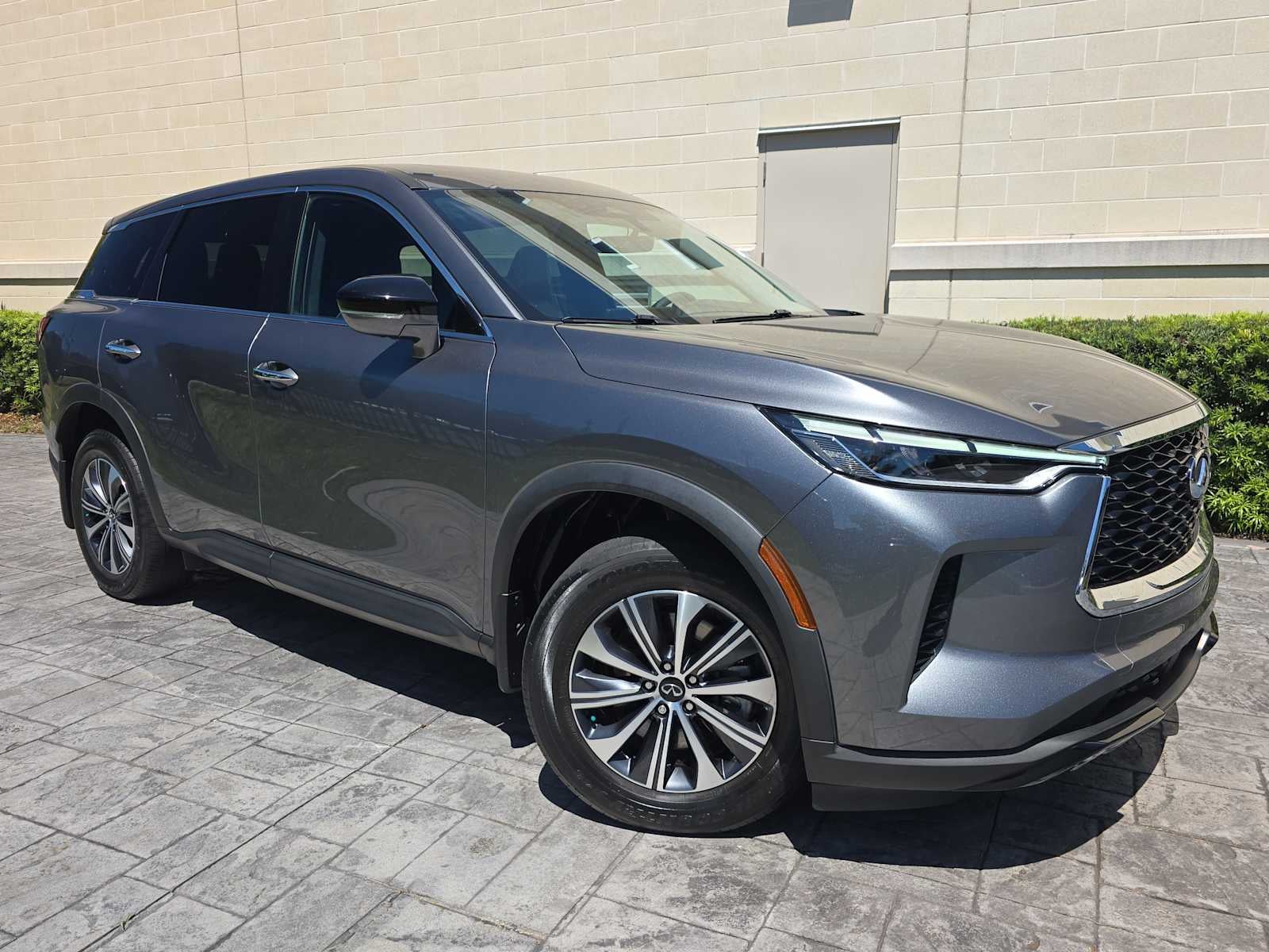 2024 INFINITI QX60 PURE