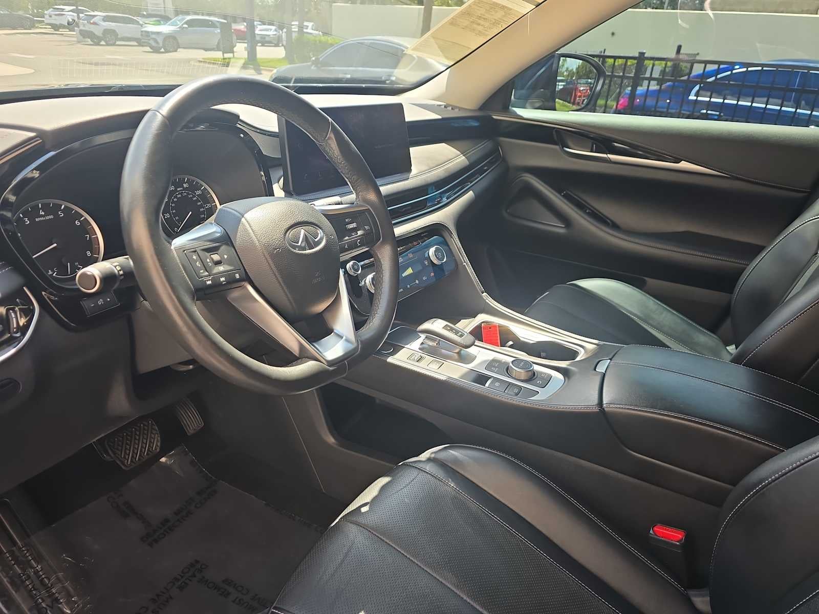 2023 INFINITI QX60 PURE