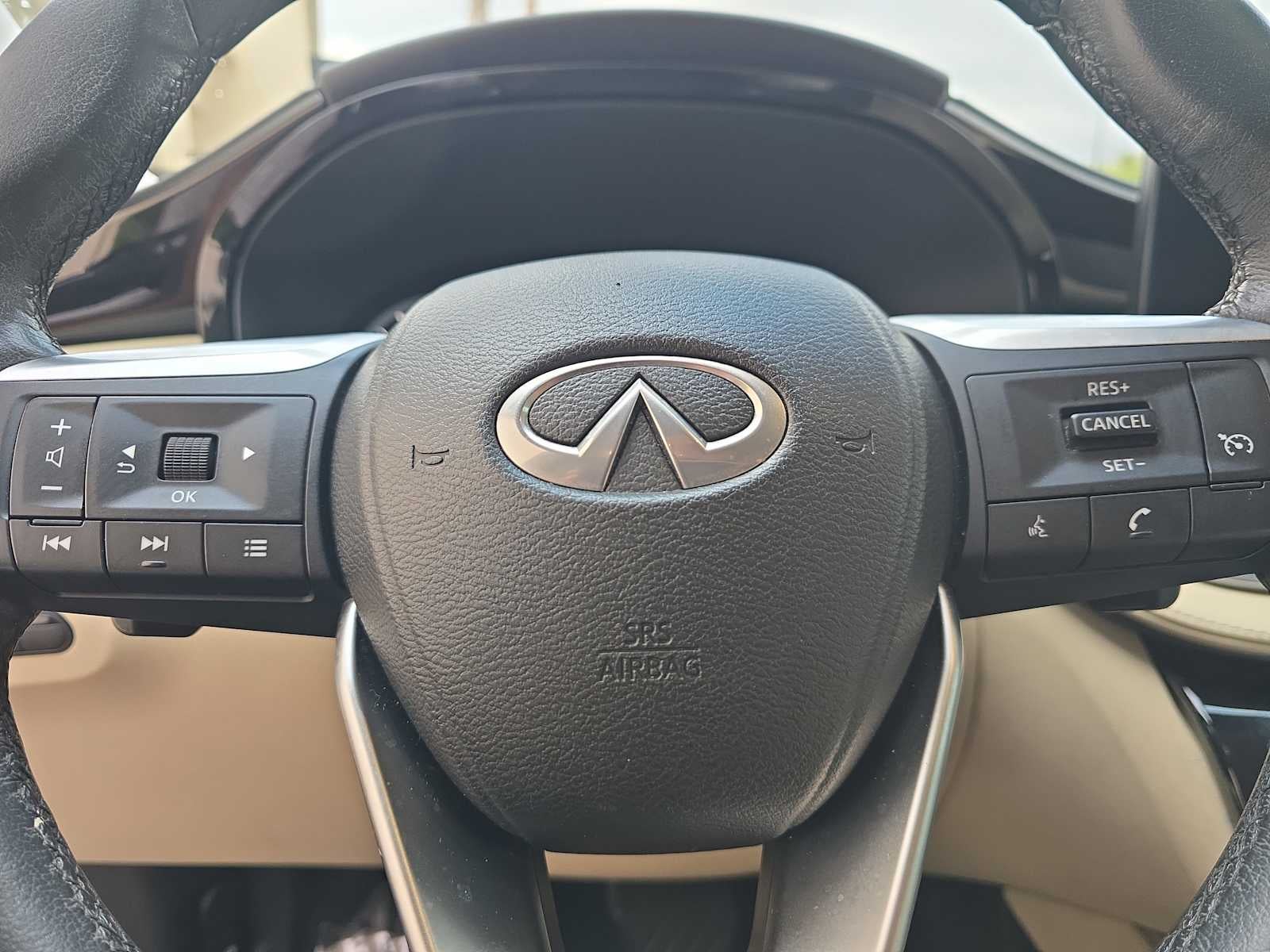 2023 INFINITI QX60 PURE