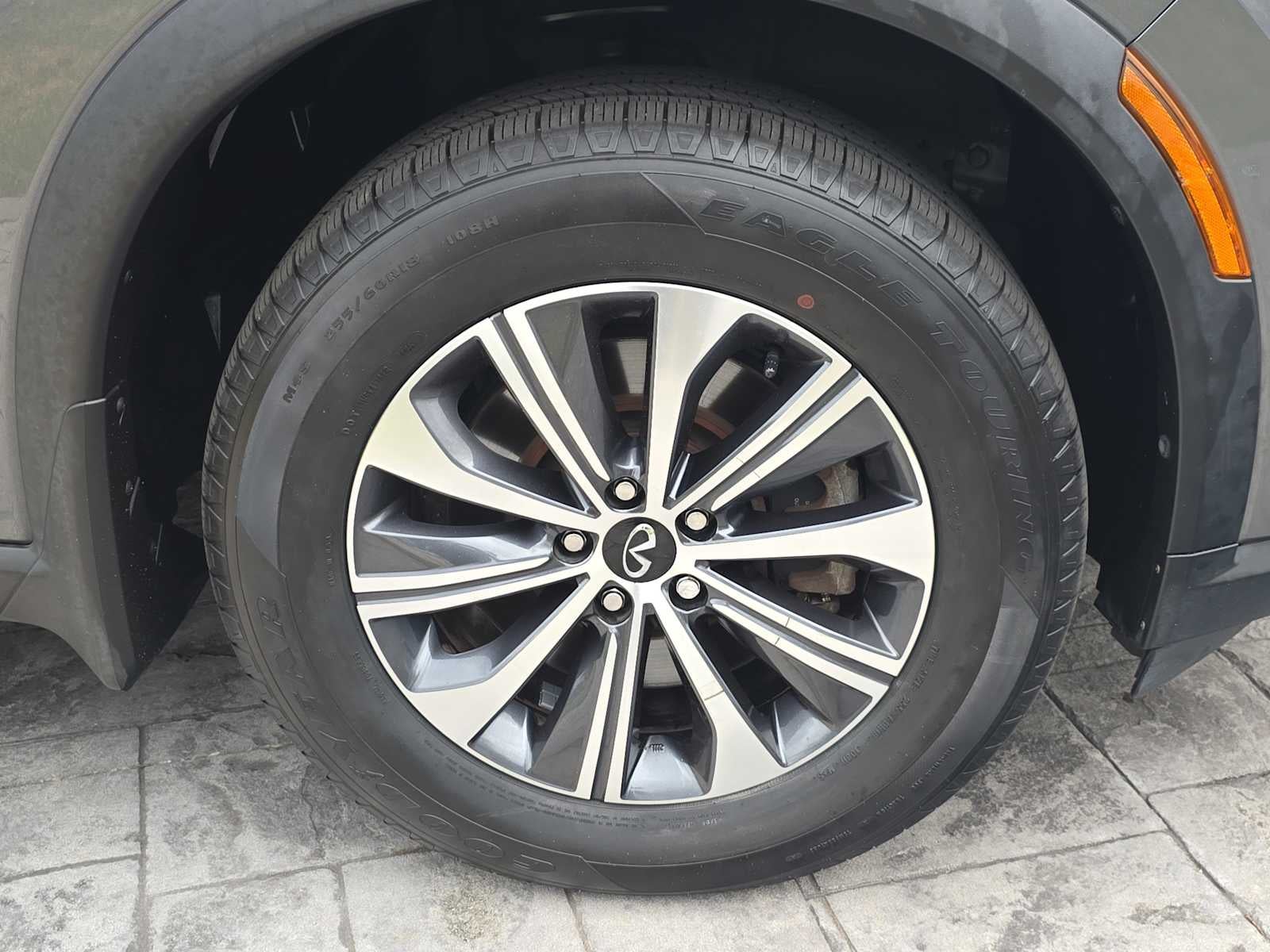 2023 INFINITI QX60 PURE