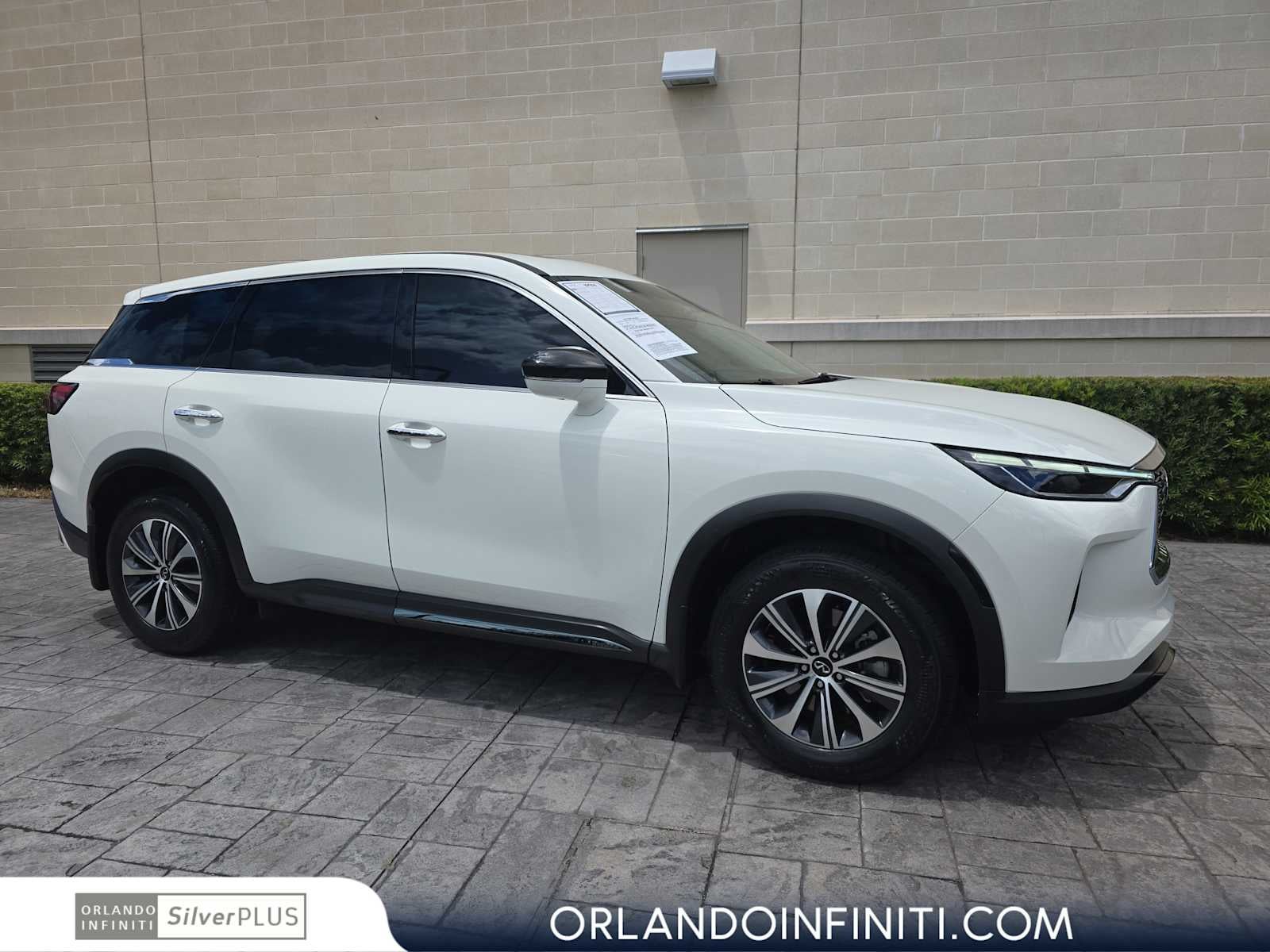 2024 INFINITI QX60