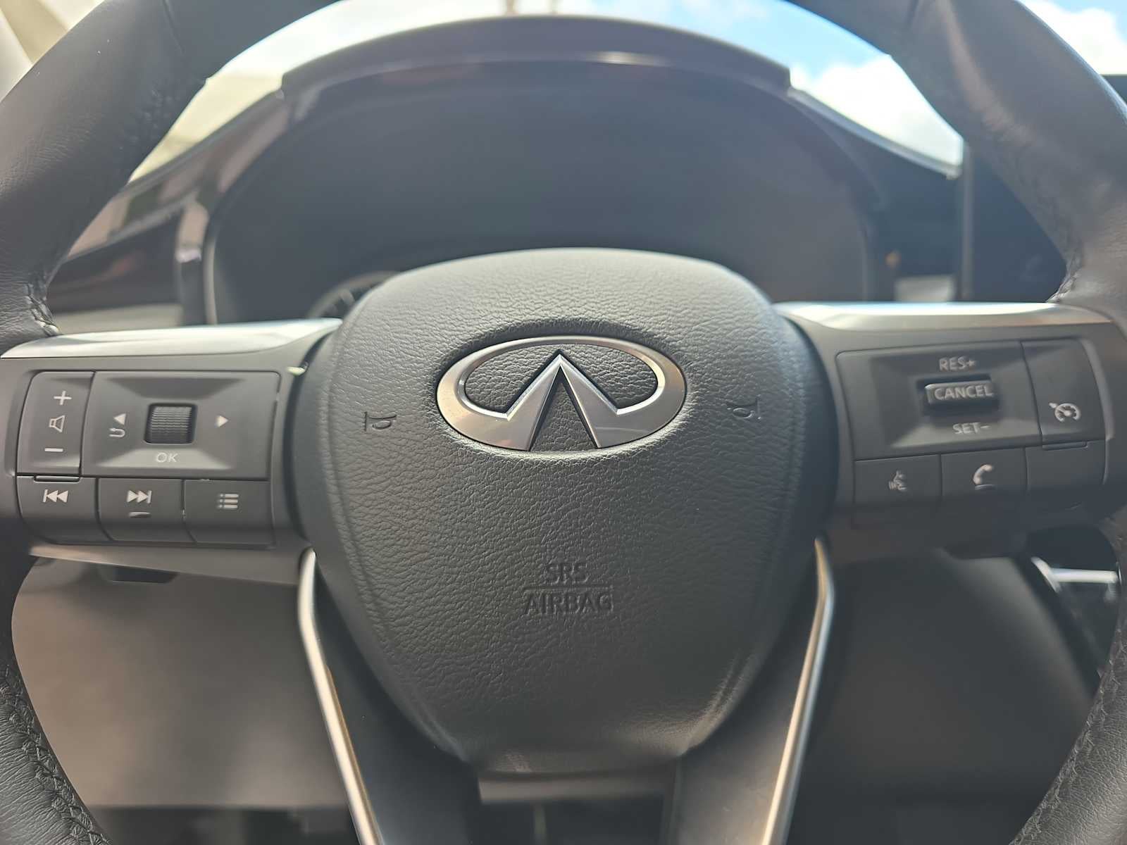 2024 INFINITI QX60 PURE