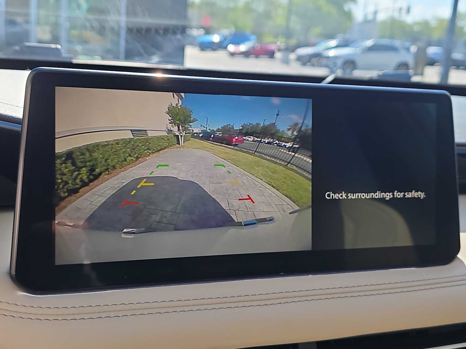 2023 INFINITI QX60 PURE